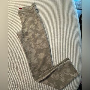Spanx Jean-ish Ankle Leggings Stone Wash Camo Pull On Stretch Medium Pants